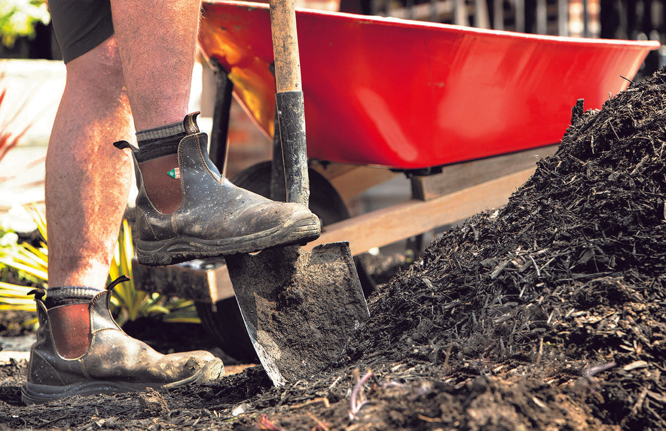 Blundstone steel toe boots Mister Safety Shoes Inc